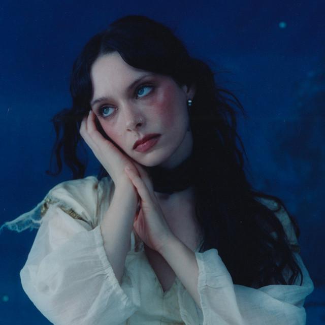 Holly Humberstone Amsterdam